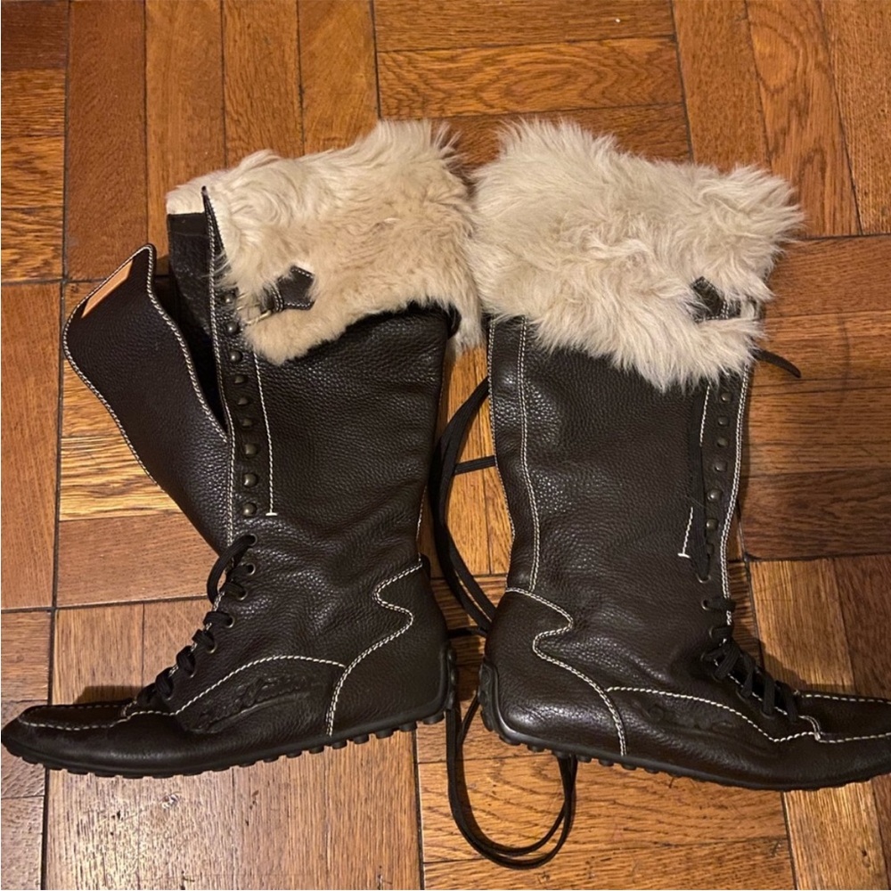 AUTHENTIC Louis Vuitton Brown and Cream Fur-Trimmed Boots